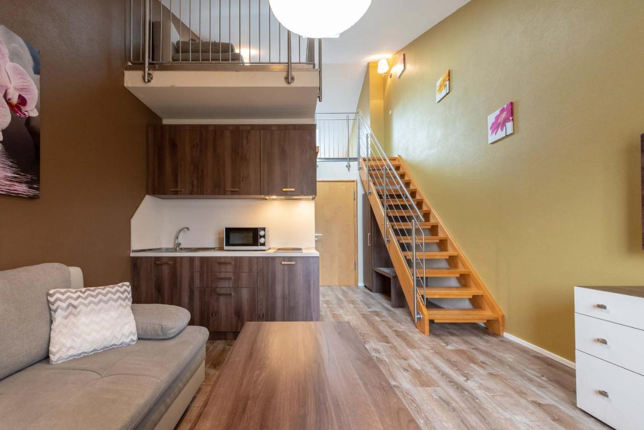 Empress Boutique 3* München